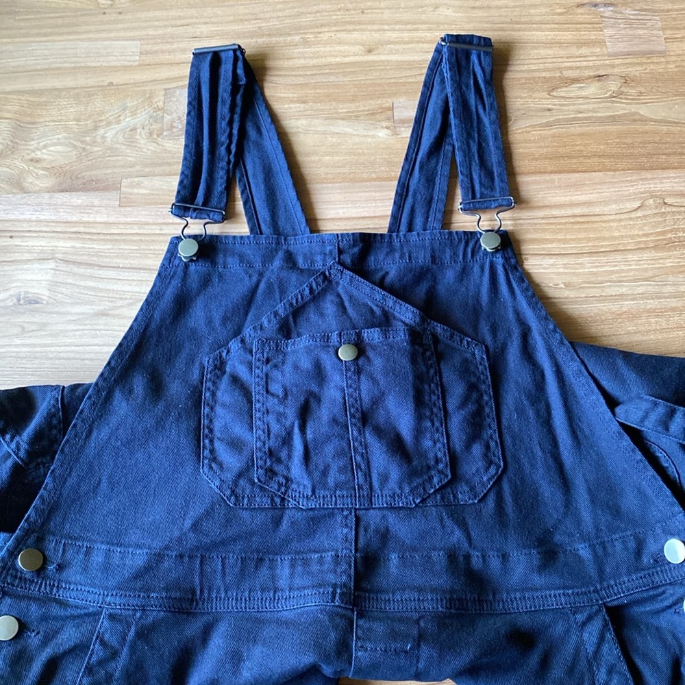 Quince xl black overalls, washed once & never worn